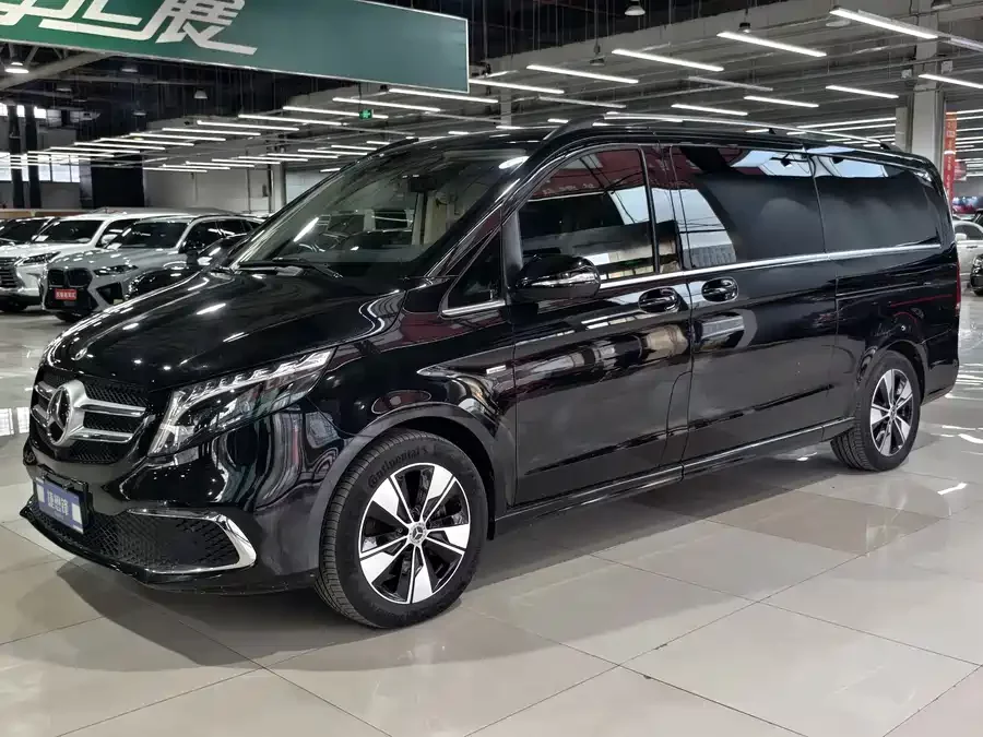 Mercedes Benz Class V