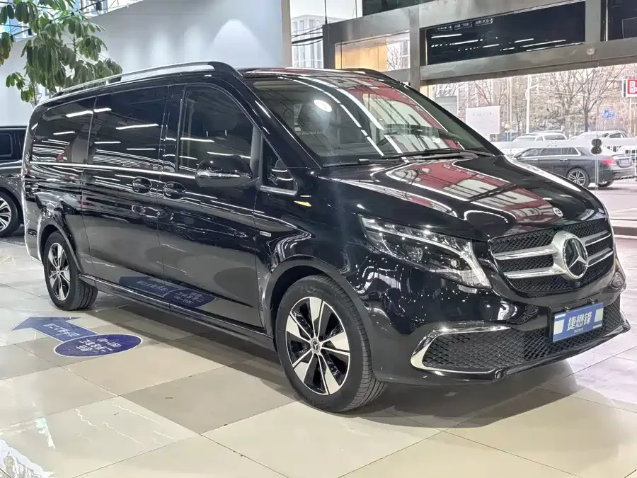 Mercedes Benz Class V