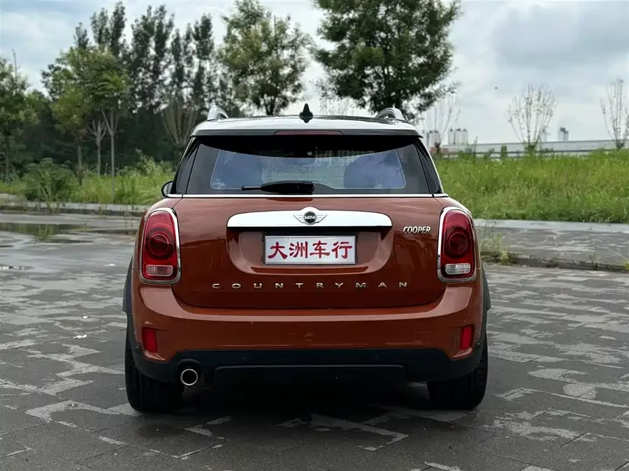 MINI COUNTRYMAN