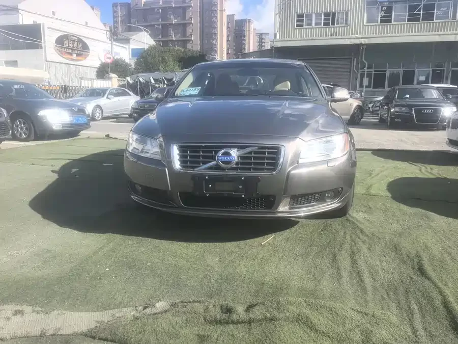 Volvo S80L
