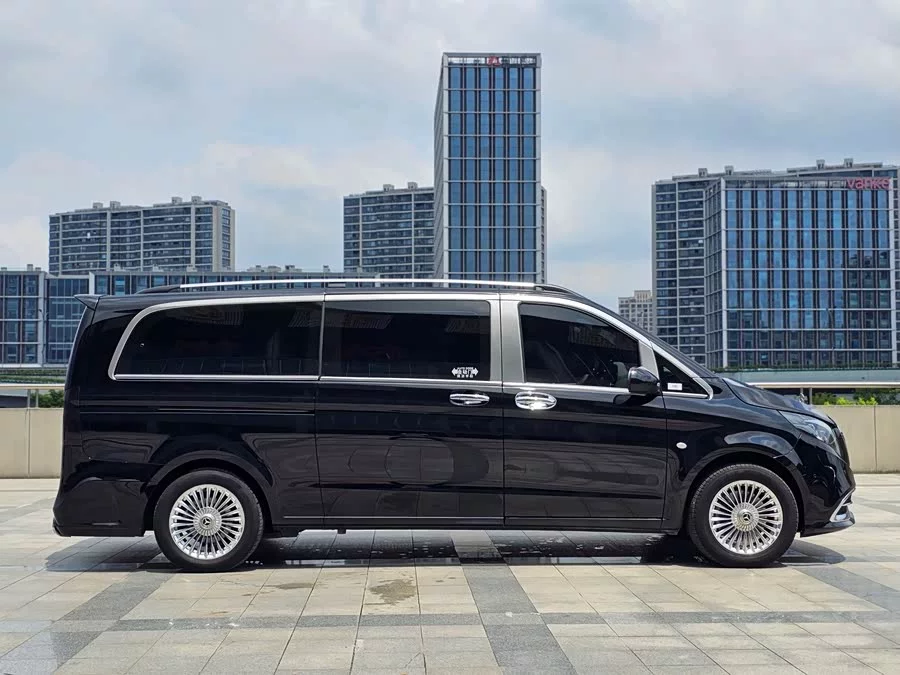 Mercedes Benz Vito