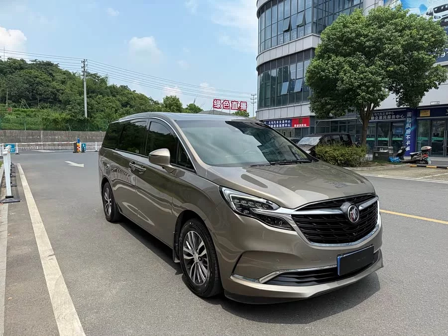 Buick GL8