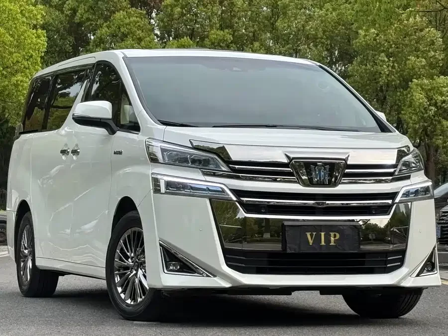 Toyota Crown Vellfire
