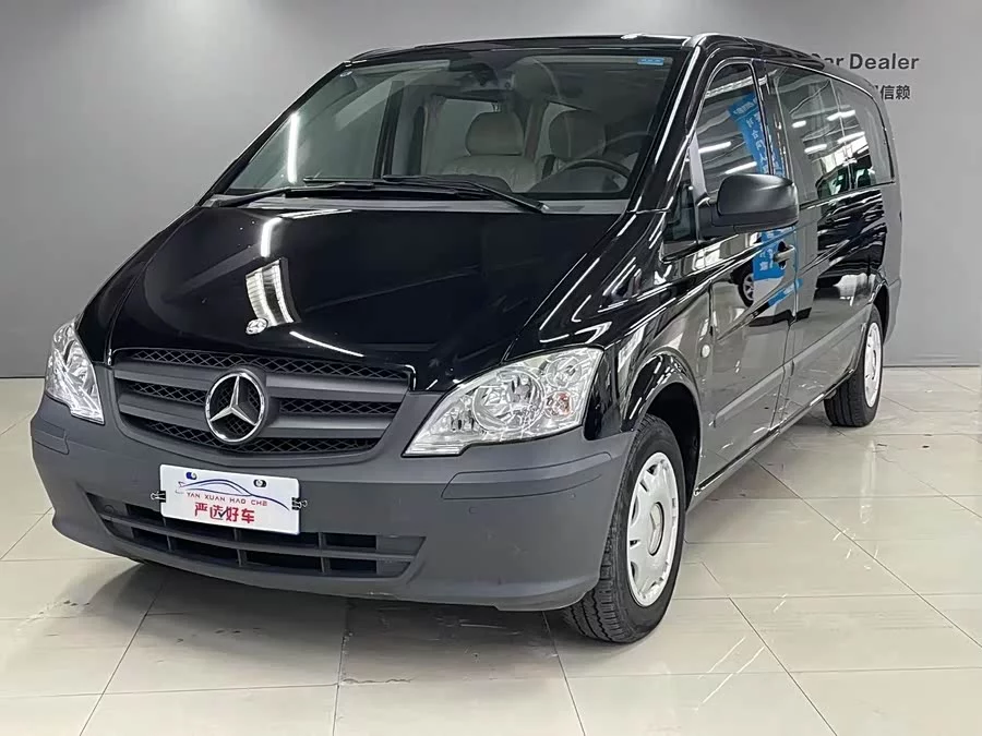 Mercedes Benz Vito