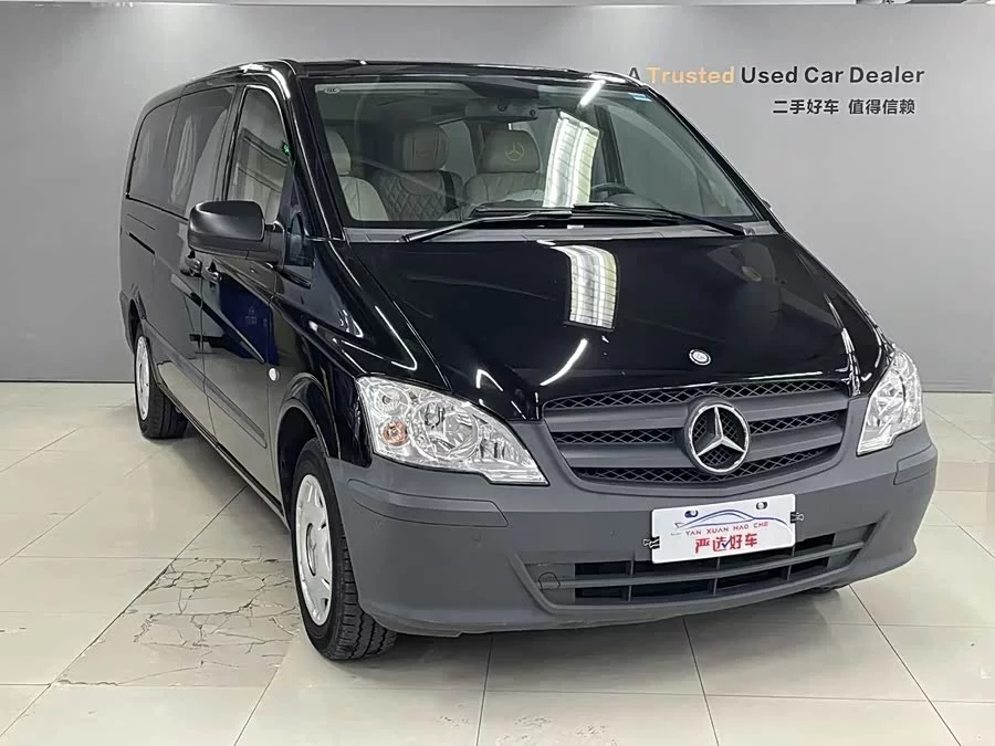 Mercedes Benz Vito