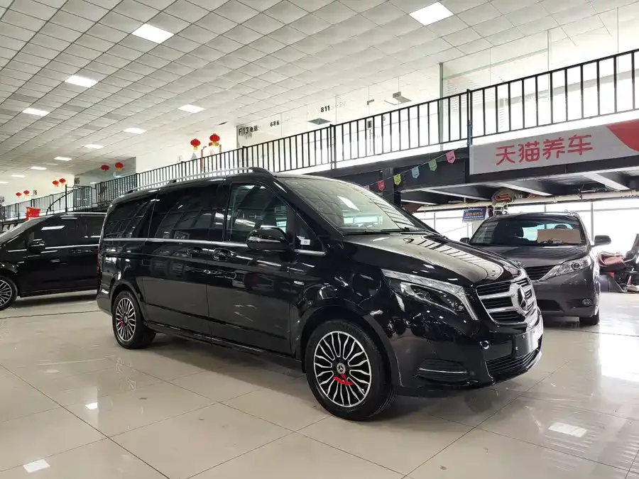 Mercedes Benz Class V