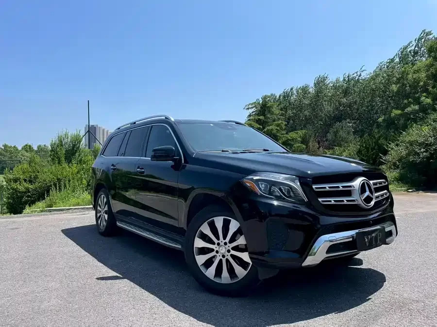 Mercedes Benz GLS
