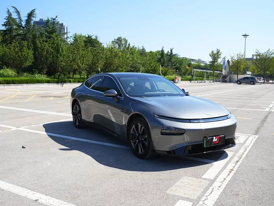 Xpeng P7