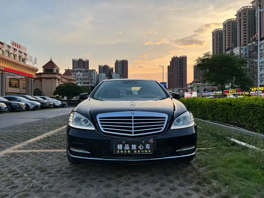 Mercedes Benz S class