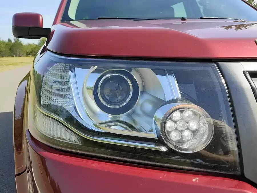 Land Rover Freelander 2