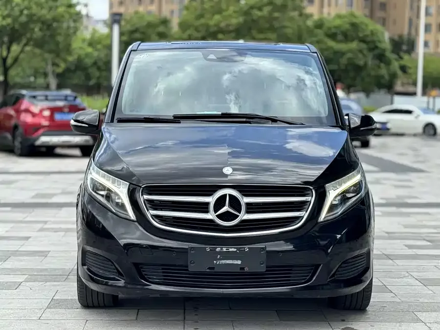 Mercedes Benz Class V