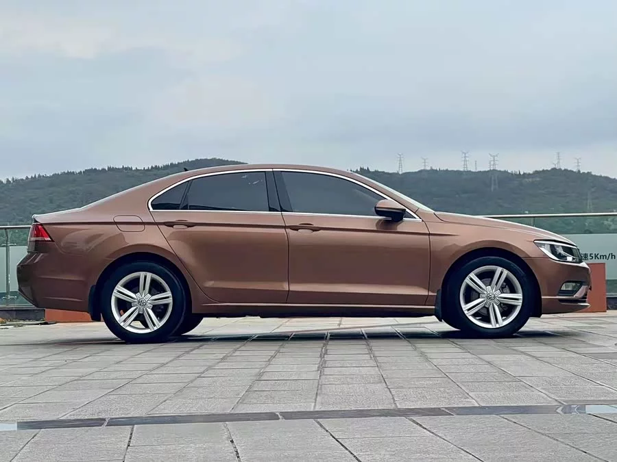 Volkswagen Lingdu