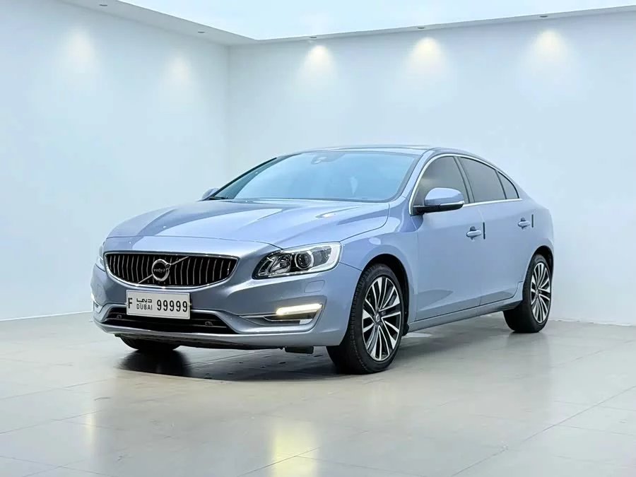 Volvo S60