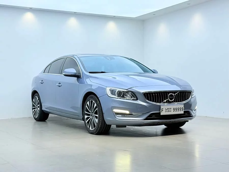 Volvo S60
