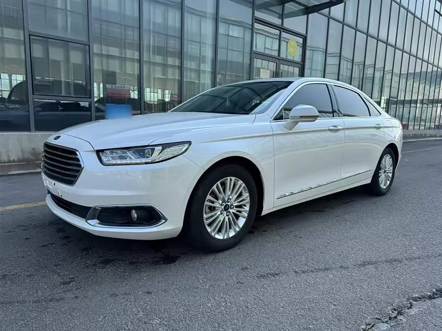 Ford Taurus