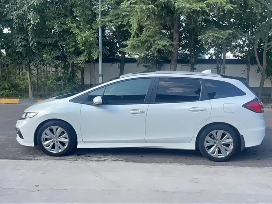 Honda Jade