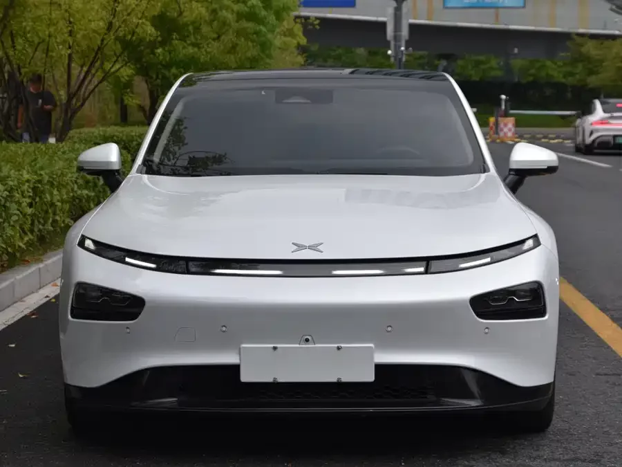 Xpeng P7