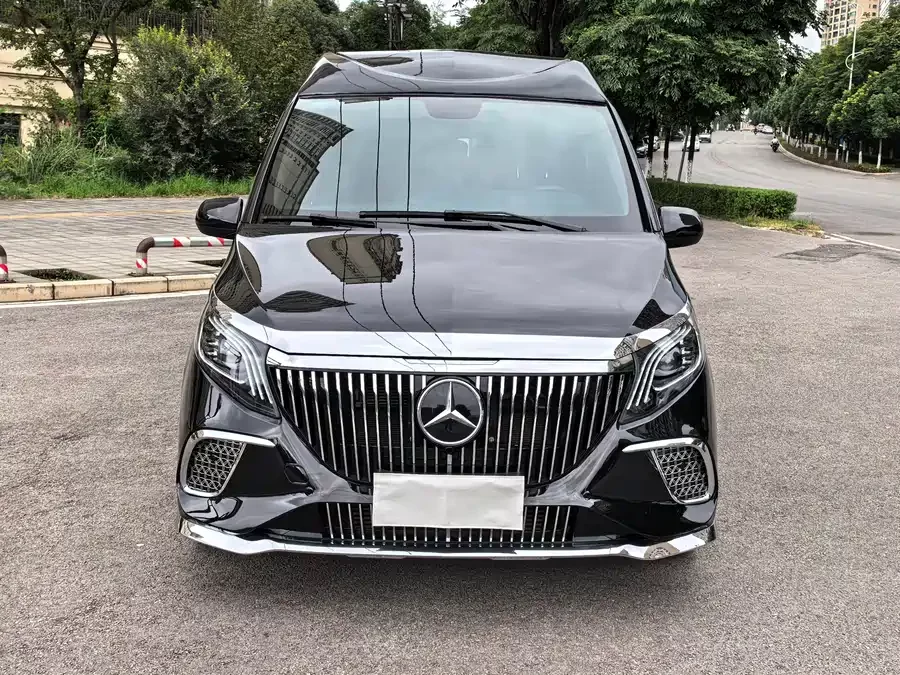 Mercedes Benz Vito