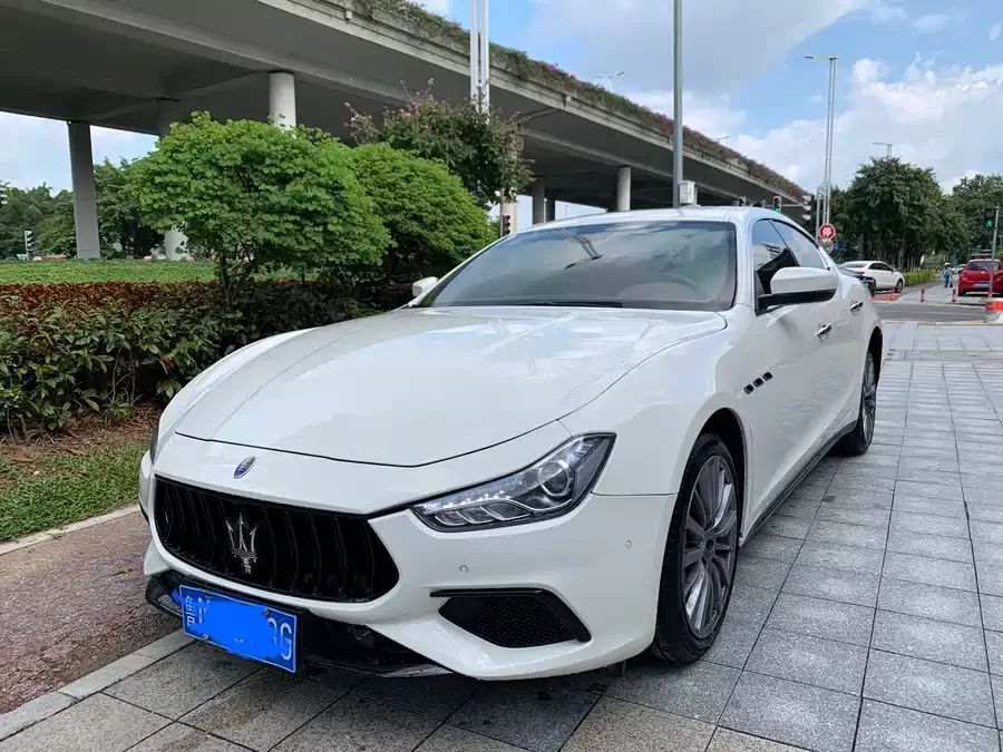 Maserati Ghibli