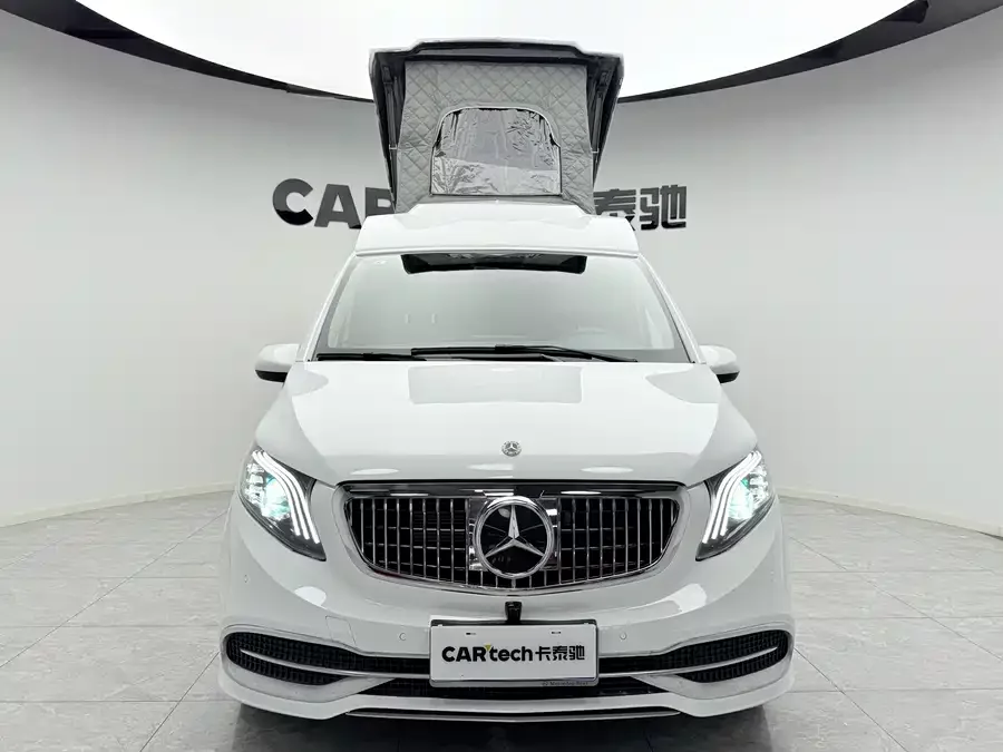 Mercedes Benz Vito