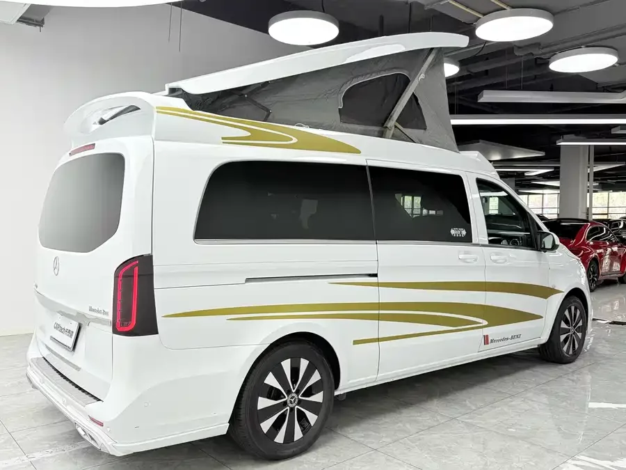 Mercedes Benz Vito