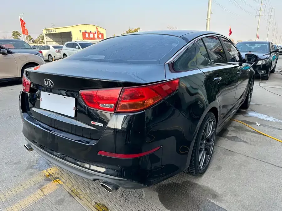 Kia K5