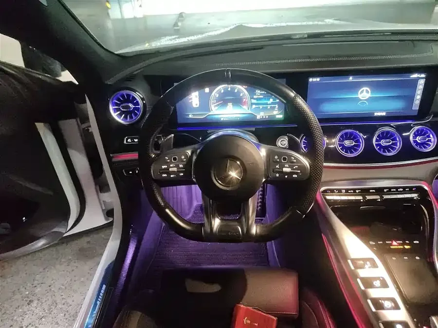 Mercedes Benz AMG GT