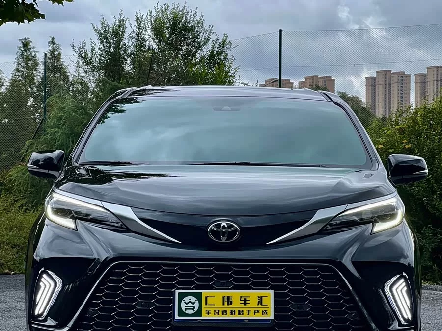 Toyota Granvia