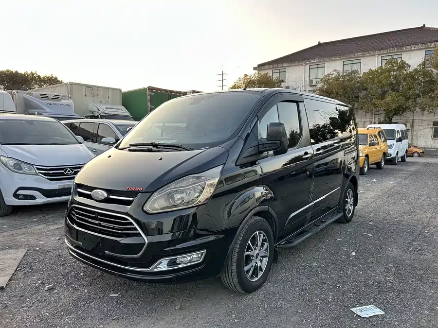 Ford Tourneo