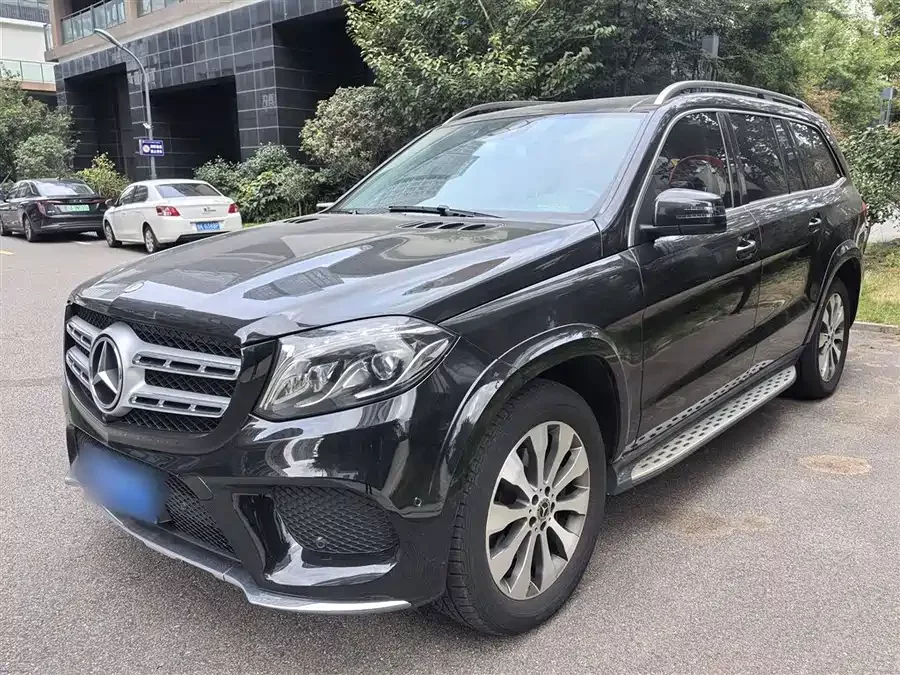 Mercedes Benz GLS