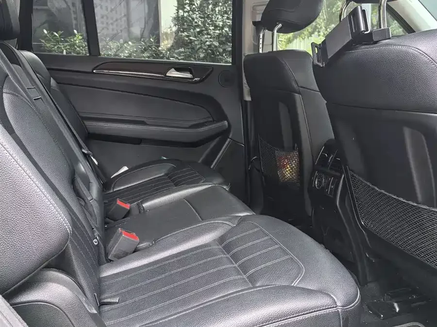 Mercedes Benz GLS