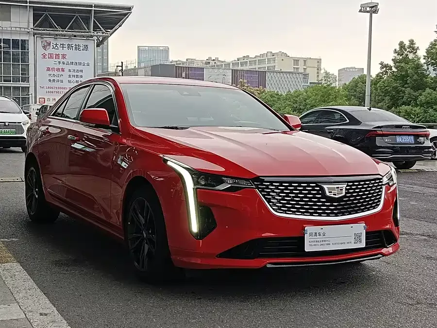 Cadillac CT4