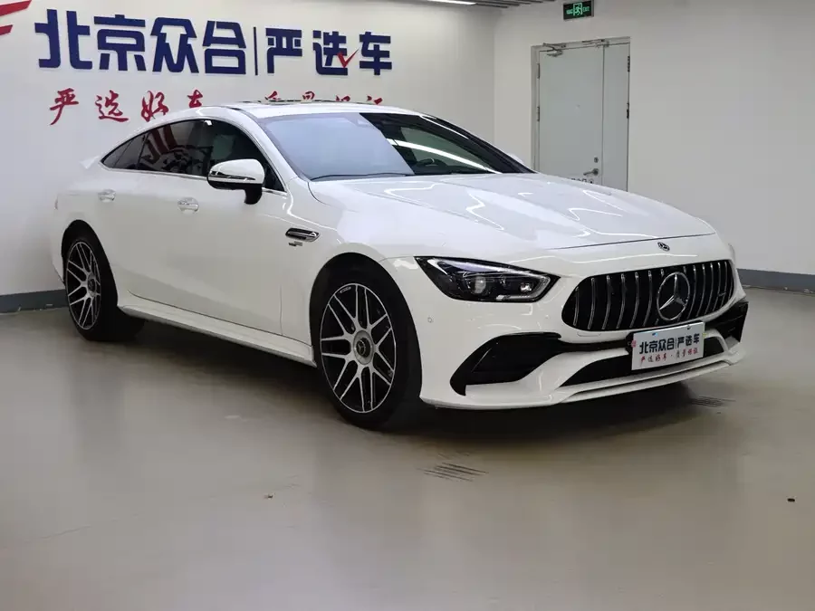 Mercedes Benz AMG GT