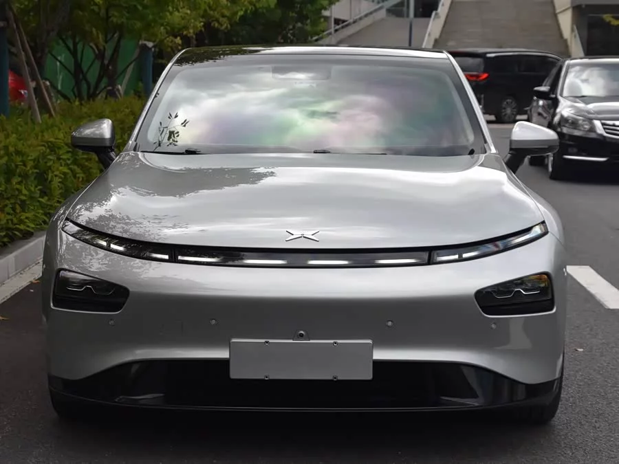 Xpeng P7