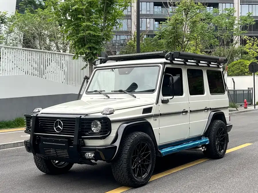 Mercedes Benz G-rated