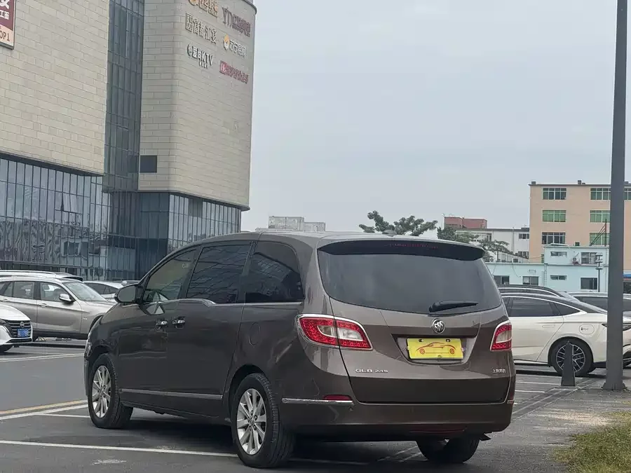 Buick GL8