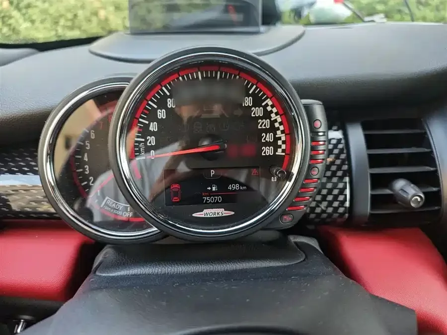 MINI JCW