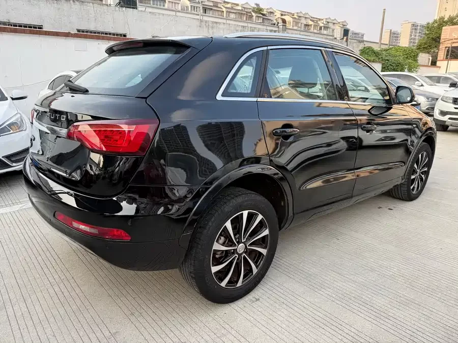 Zotye SR7