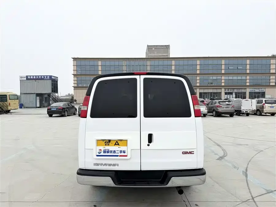 GMC SAVANA