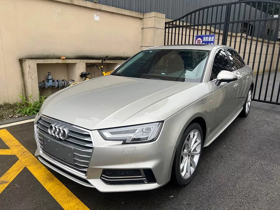 Audi A4L