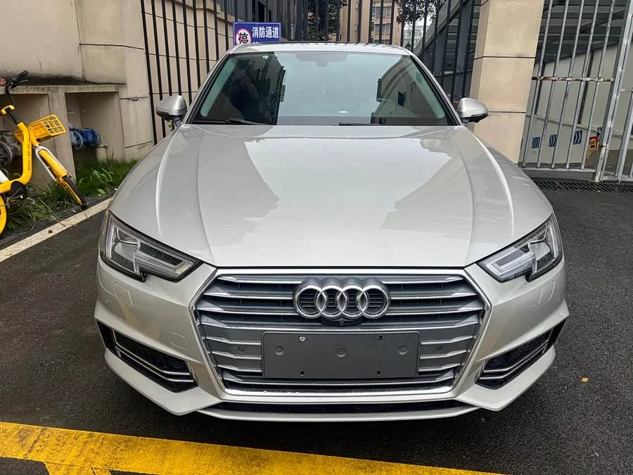 Audi A4L