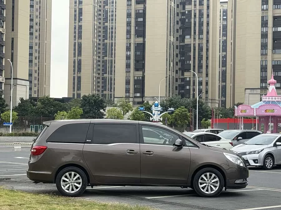 Buick GL8