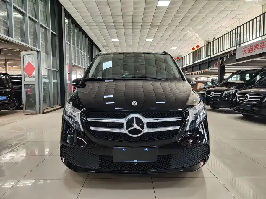 Mercedes Benz Class V