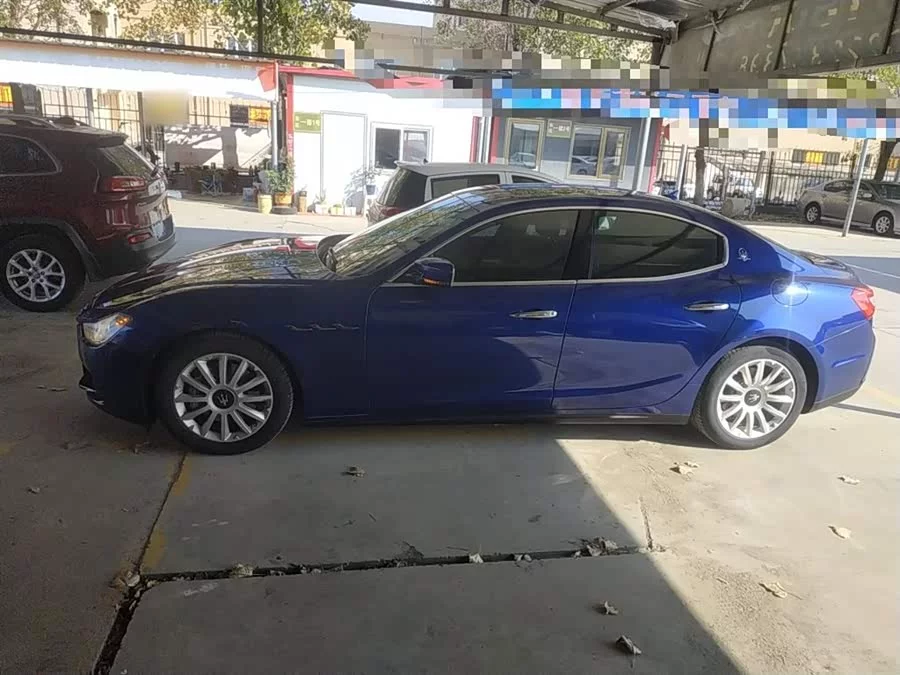 Maserati Ghibli