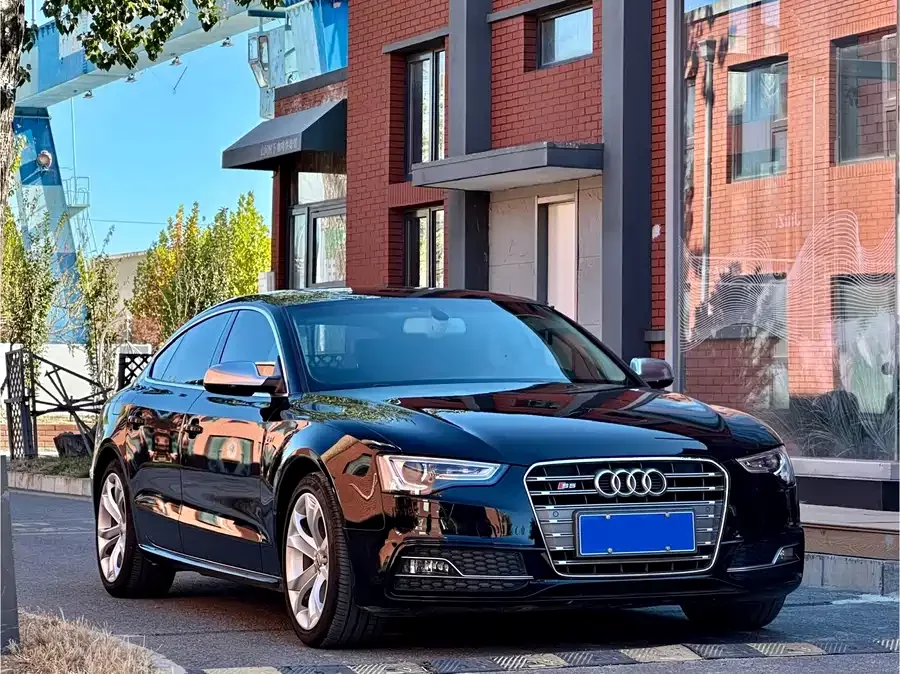 Audi S5