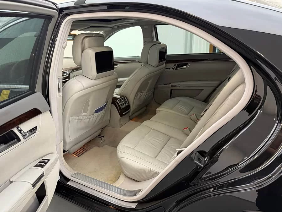 Mercedes Benz S class