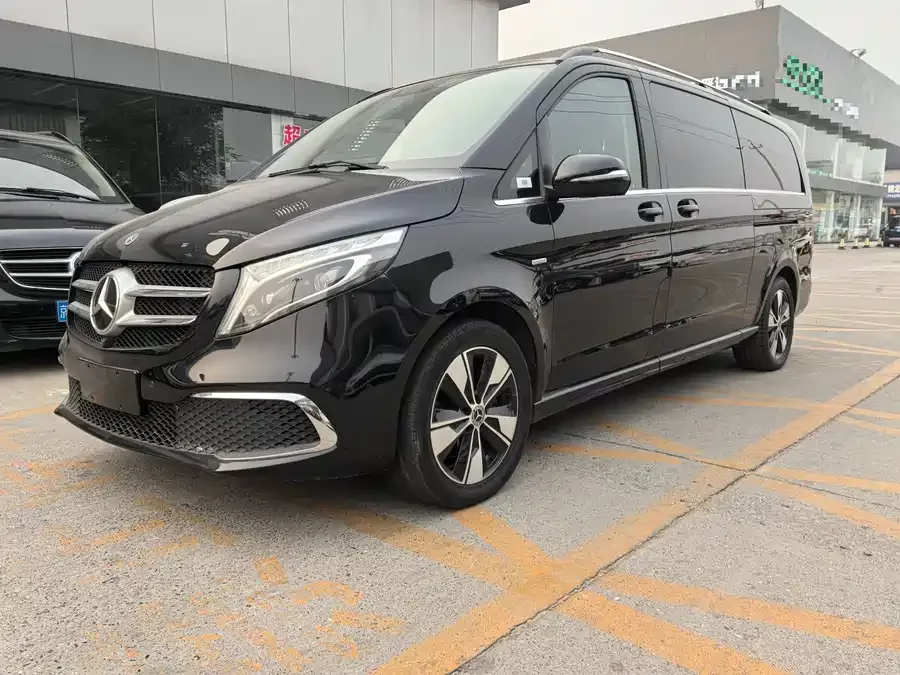 Mercedes Benz Class V