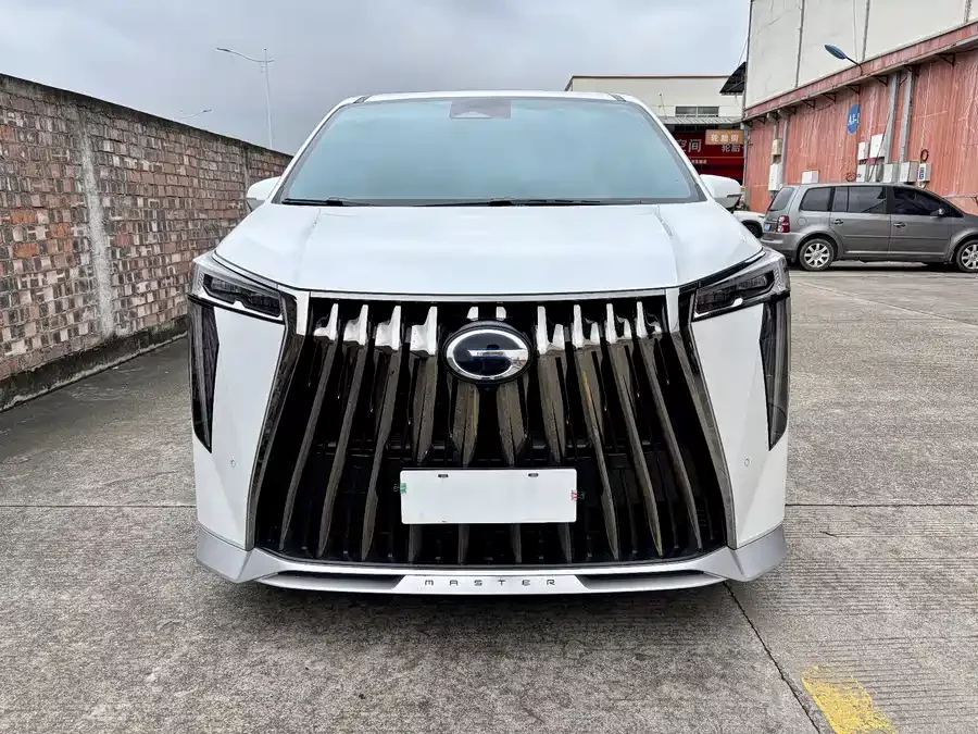 GAC Trumpchi M8