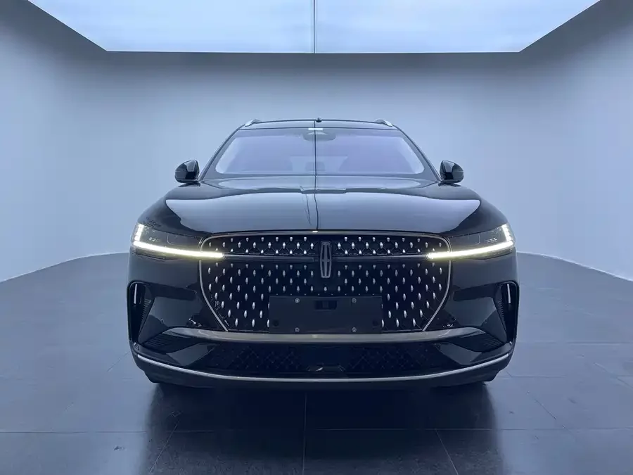 Lincoln Navigator