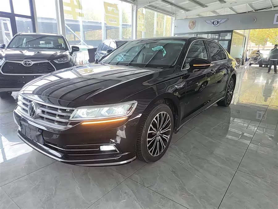 Volkswagen Phaeton / Phideon